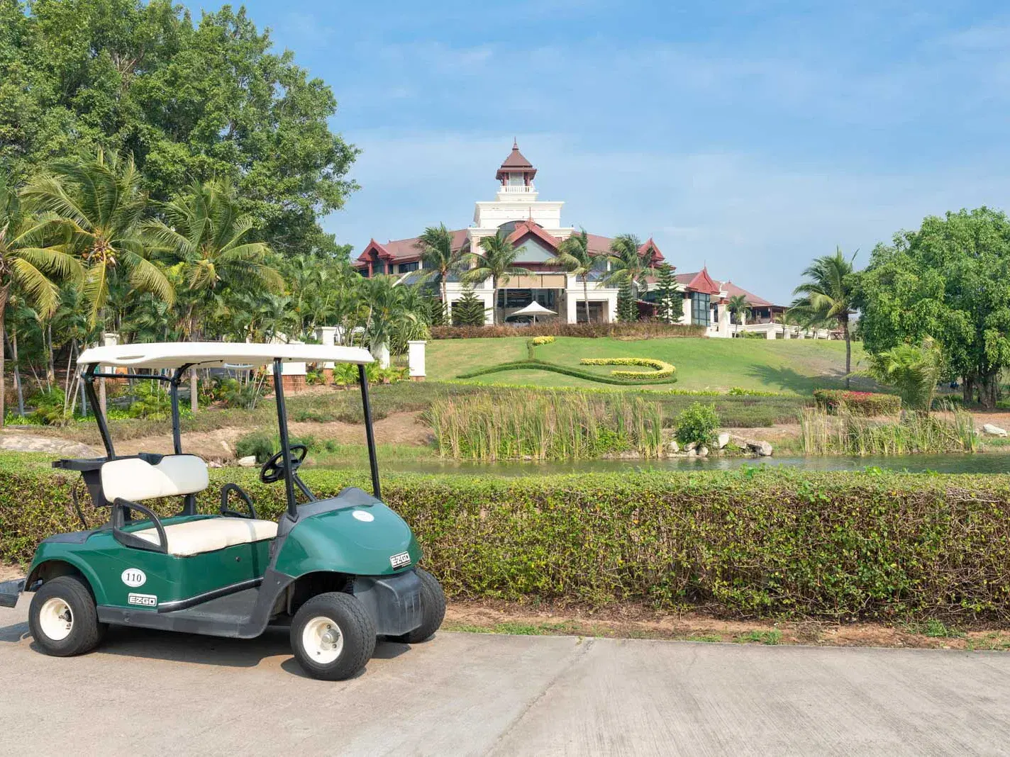 Majestic Creek Golf Club and Resort - Image 4