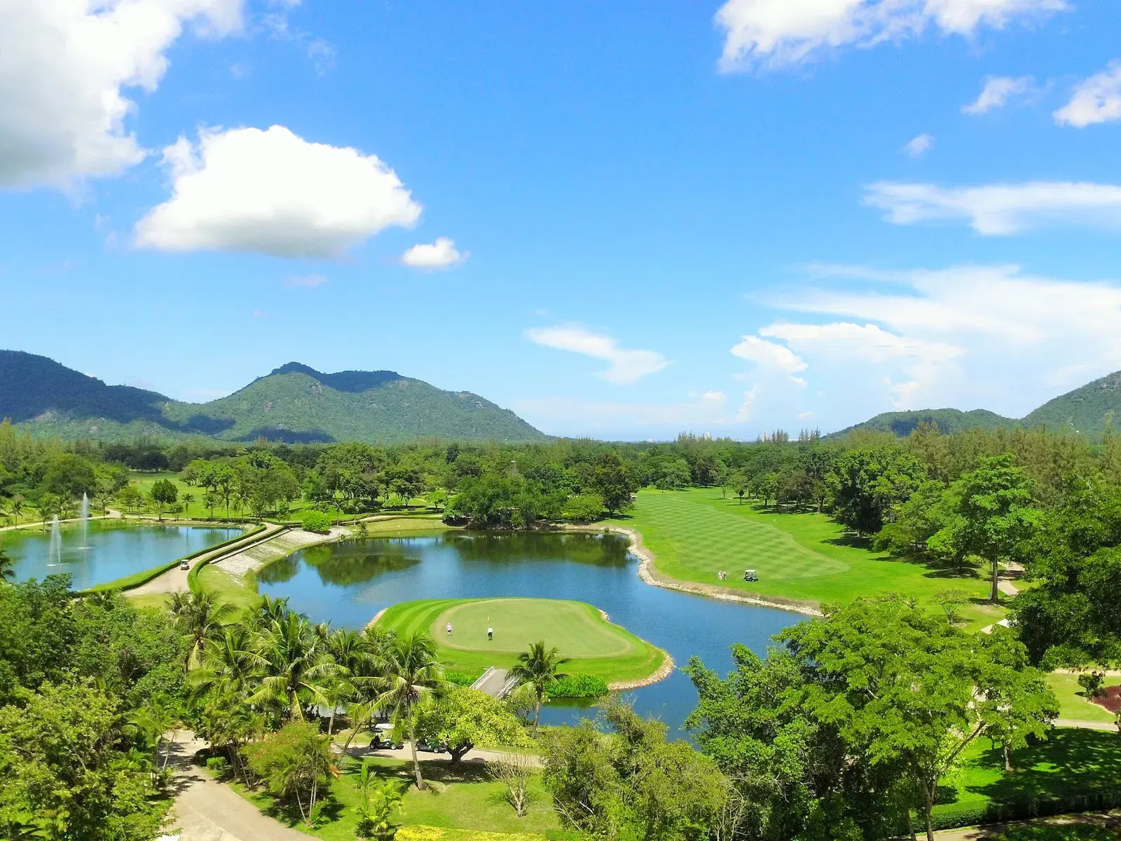 Majestic Creek Golf Club and Resort